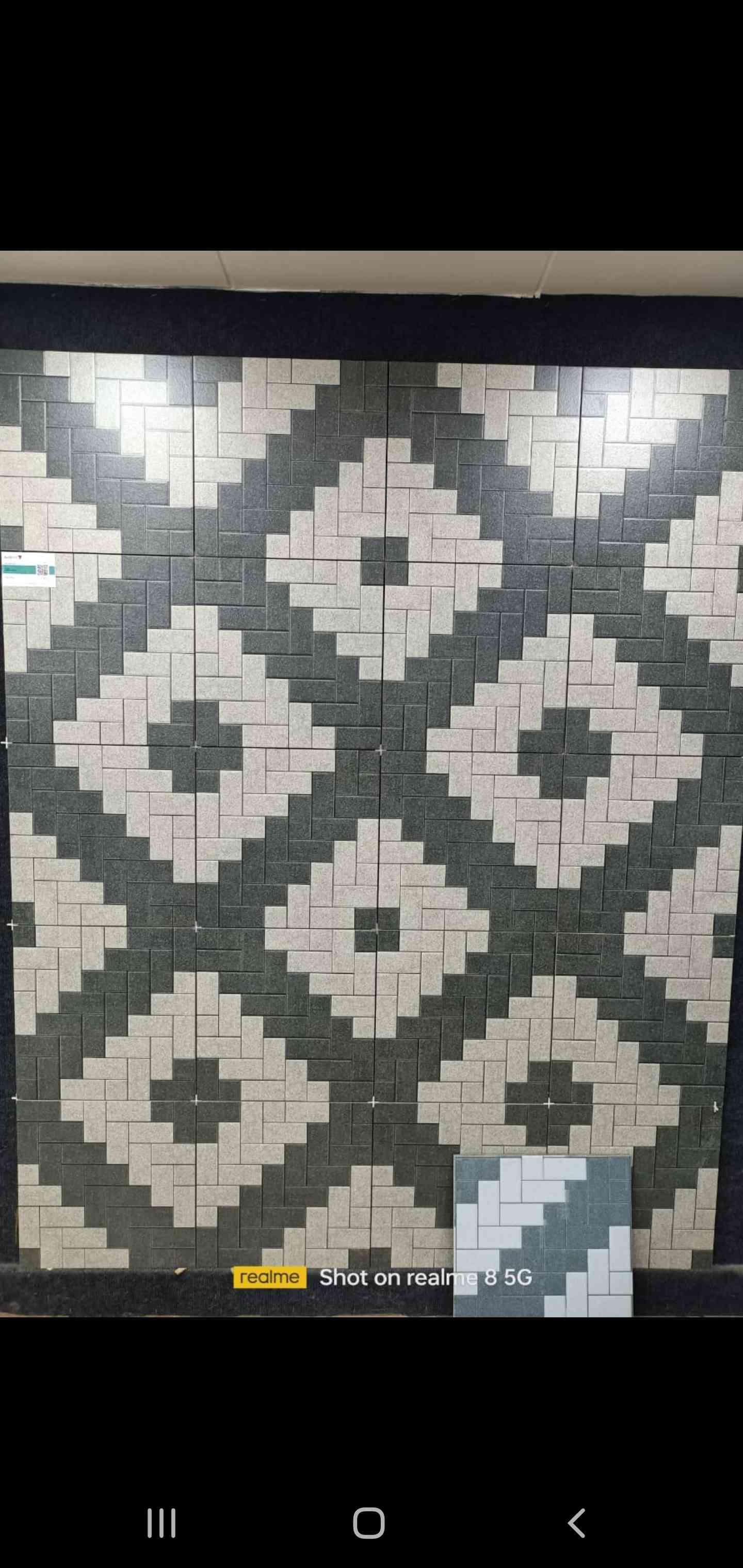 16x16 - Dg - Allen Cera - Cambriaella — view 3